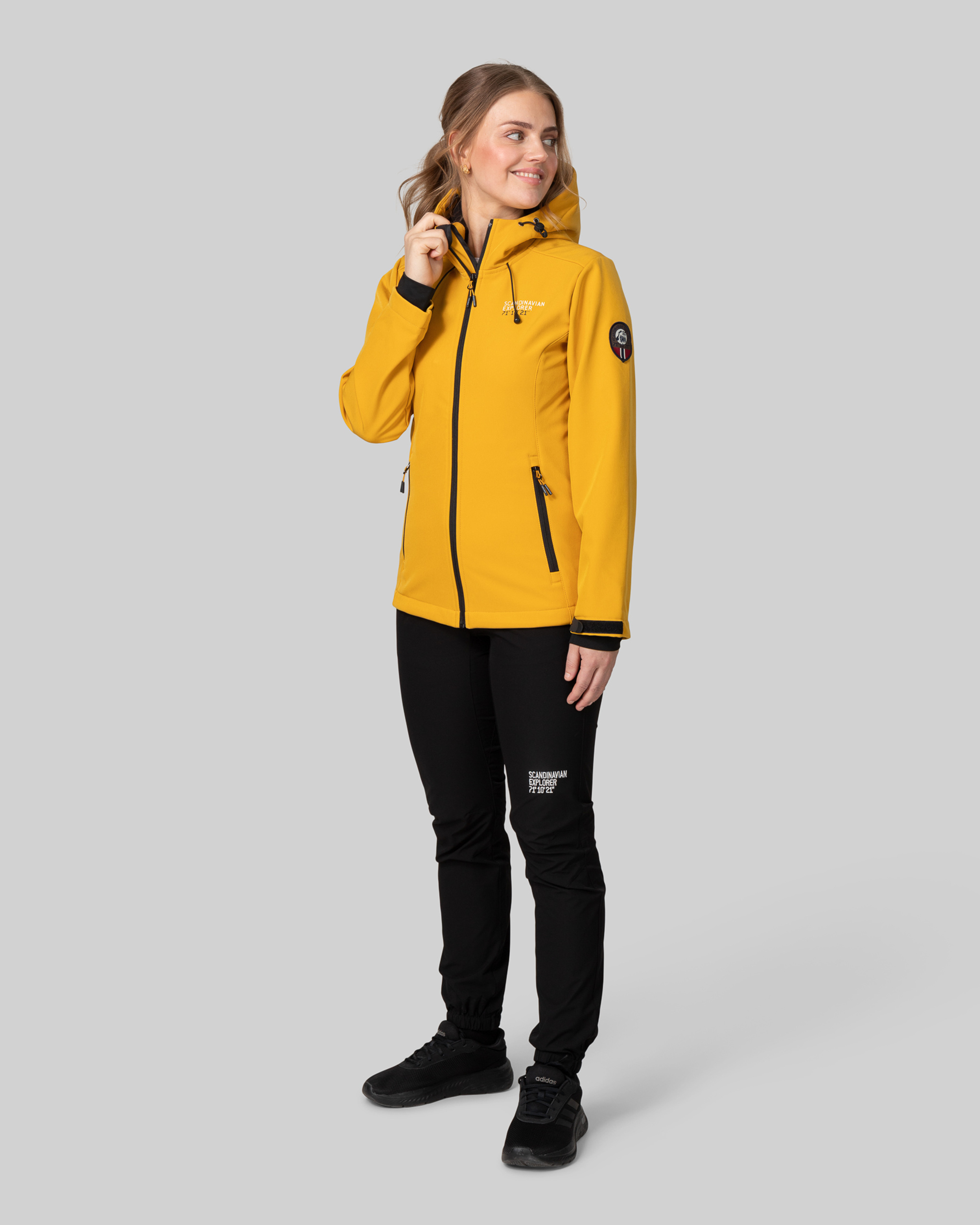 ゴールドウィン ミドラー SOFTSHELL JACKET 170cm ゴールドウィン ミドラー SOFTSHELL JACKET 170cmの通販